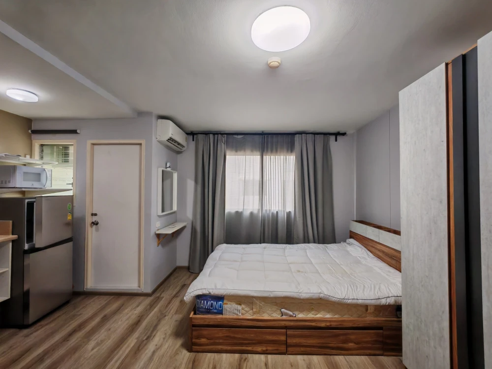 For rent: Lumpini Township Rangsit Klong 1, 6th floor, corner room, fully furnished, ready to move in, reserve now.