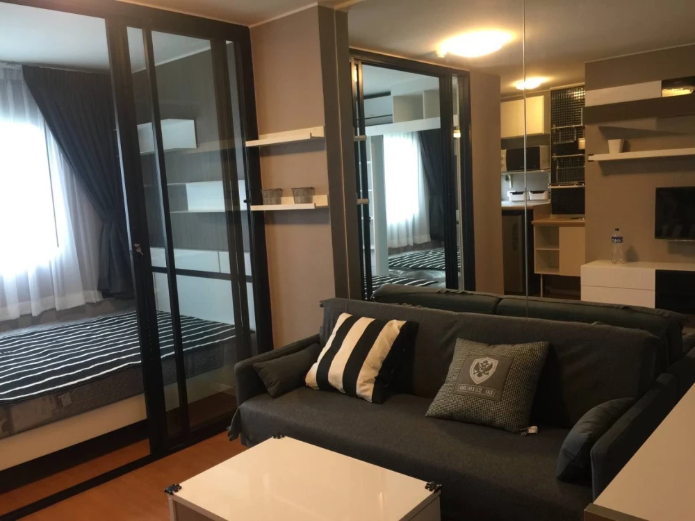 For rent: Lumpini Township Rangsit Klong 1, 8th floor, beautiful room, fully furnished, book now, don't miss out.