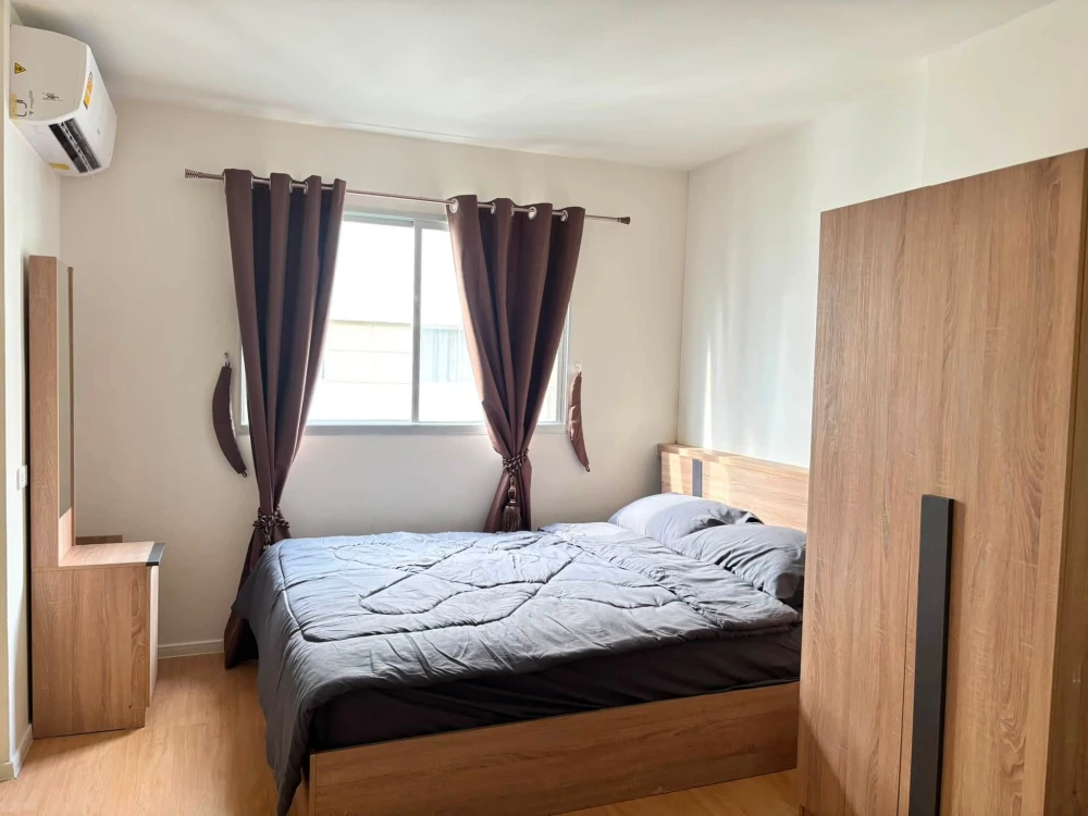 For rent Lumpini Township Rangsit Klong 1 room, 6th floor, fully furnished. Just carry your bag and move in.