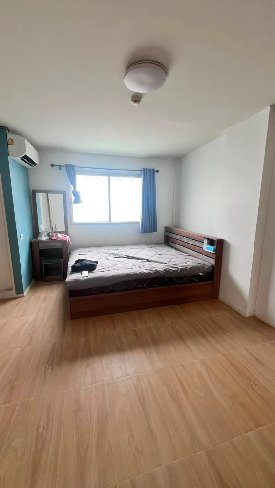 For rent: Lumpini Township Rangsit Klong 1, 6th floor unit in a prime location, fully furnished. Book now!