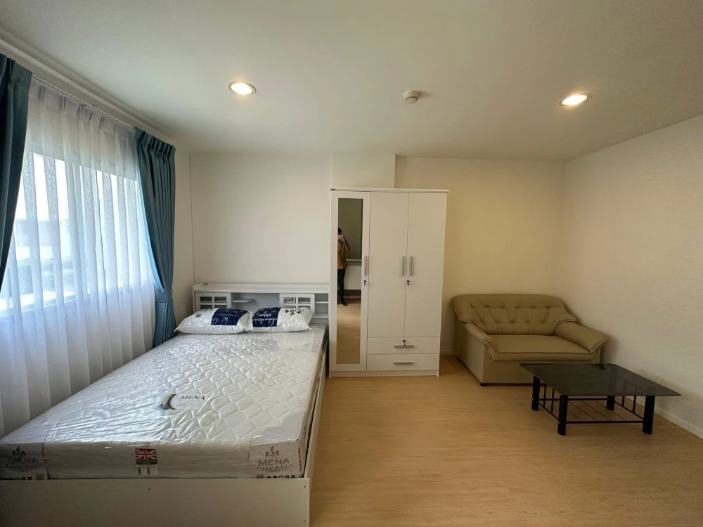 For rent: Lumpini Township Rangsit Klong 1, a nice room, fully furnished, just bring your bags and move in.