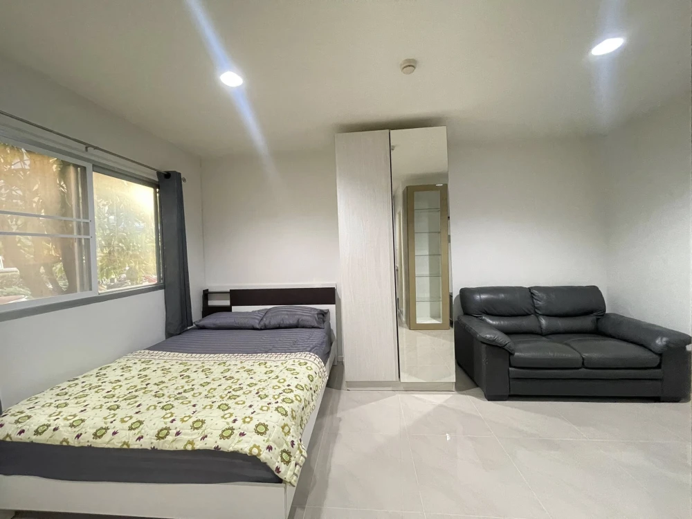 For rent Lumpini Township Rangsit Klong 1 room, fully furnished, nice to live in, hurry and book now, don't miss out.