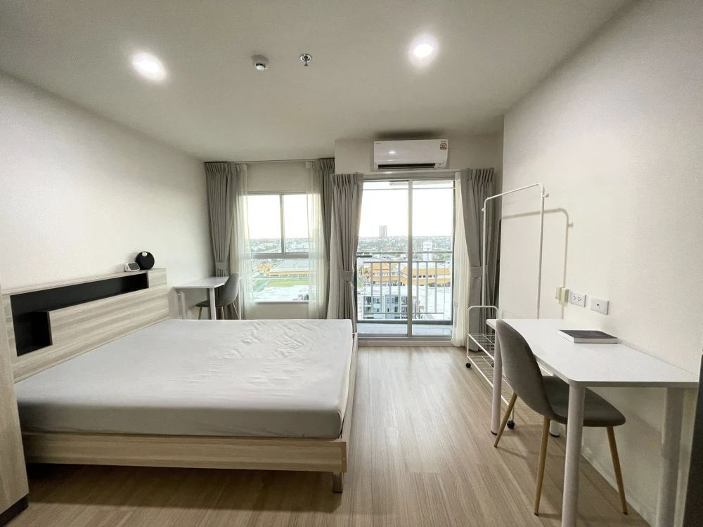 For rent: Lumpini Ville Chaengwatthana-Pakkret Station. Nice room, fully furnished, affordable price. Book now!