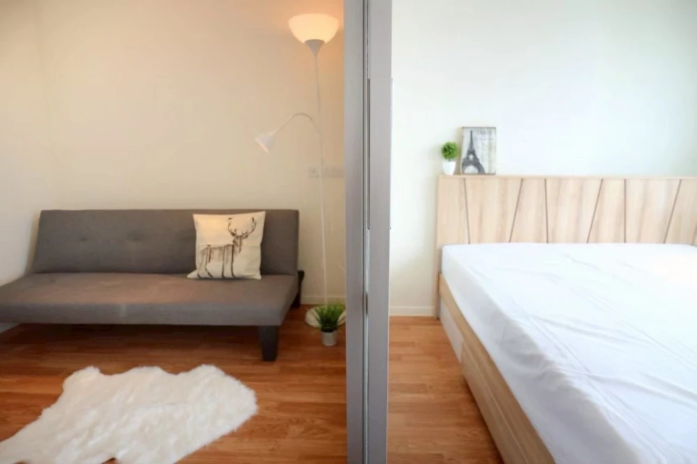 For rent: Lumpini Ville Nakhon In Riverview, a nice room on the 19th floor, good location, river view. If it's this good, hurry and reserve it now!