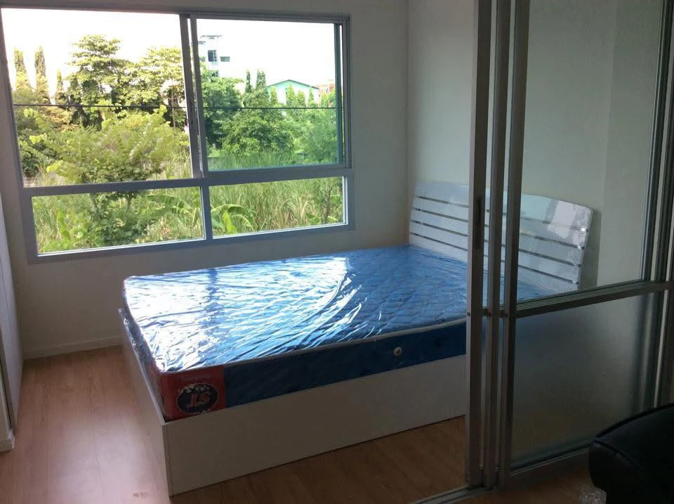 For rent: Lumpini Ville Onnut – Ladkrabang. Nice room, great location, convenient transportation. Don't miss out!