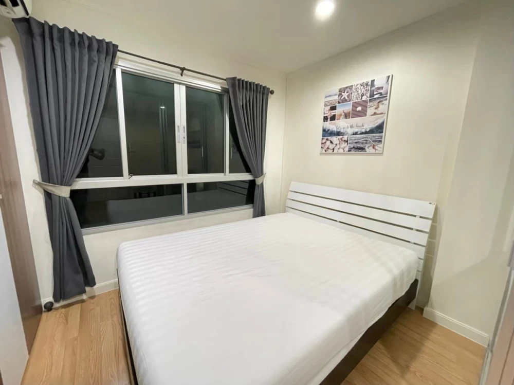 For rent: Lumpini Ville Pattanakarn New Phetchaburi, 8th floor, nice, fully furnished unit. Book now!