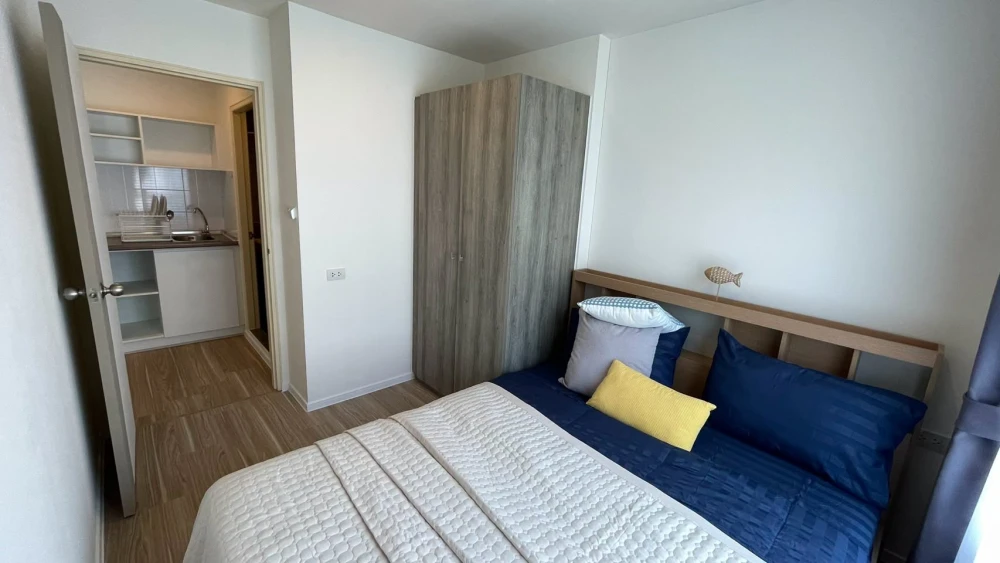 For rent: Lumpini Ville Pranangklao-Riverview, 5th floor, fully furnished, very livable. Book now!
