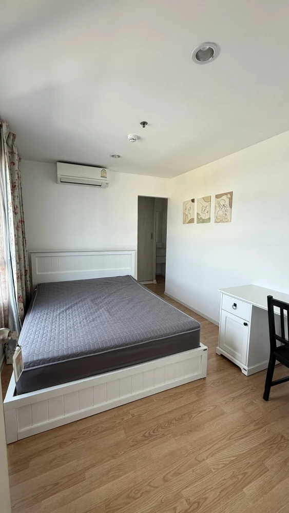 For rent: Lumpini Ville Ramkhamhaeng 60/2, high floor, ready to move in, fully furnished, reserve now.