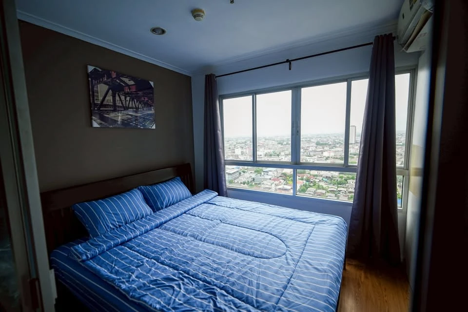 For rent: Lumpini Ville Ratburana-Riverview, a nice room, fully furnished, beautiful city view, hurry and book now.