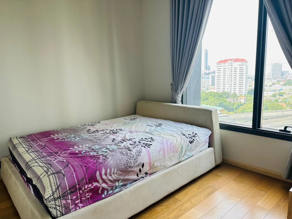 For rent: M Ladprao, 11th floor. A lovely, fully furnished unit. Book now!