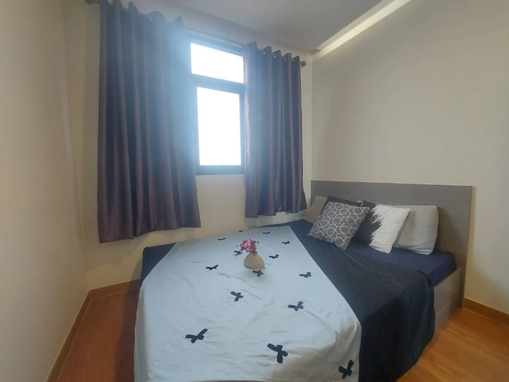 For rent: Magnix Ramintra 21, 5th floor unit, fully furnished with a high-quality built-in kitchen. Don't miss out!