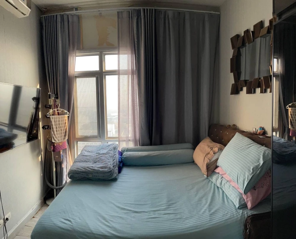 For rent: MANOR SANAMBINNAM, a chic riverside condo with full facilities. Come here!