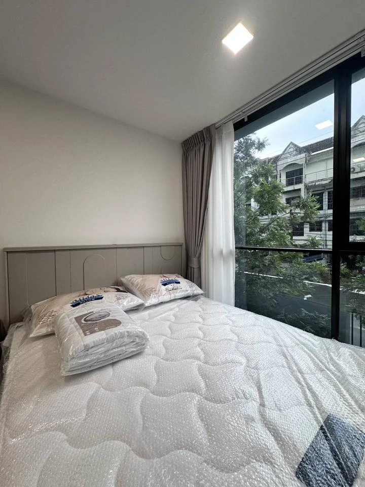 For rent: MAROON Ratchada 32, a nice room with new furniture and appliances. Just bring your bags and book now+++
