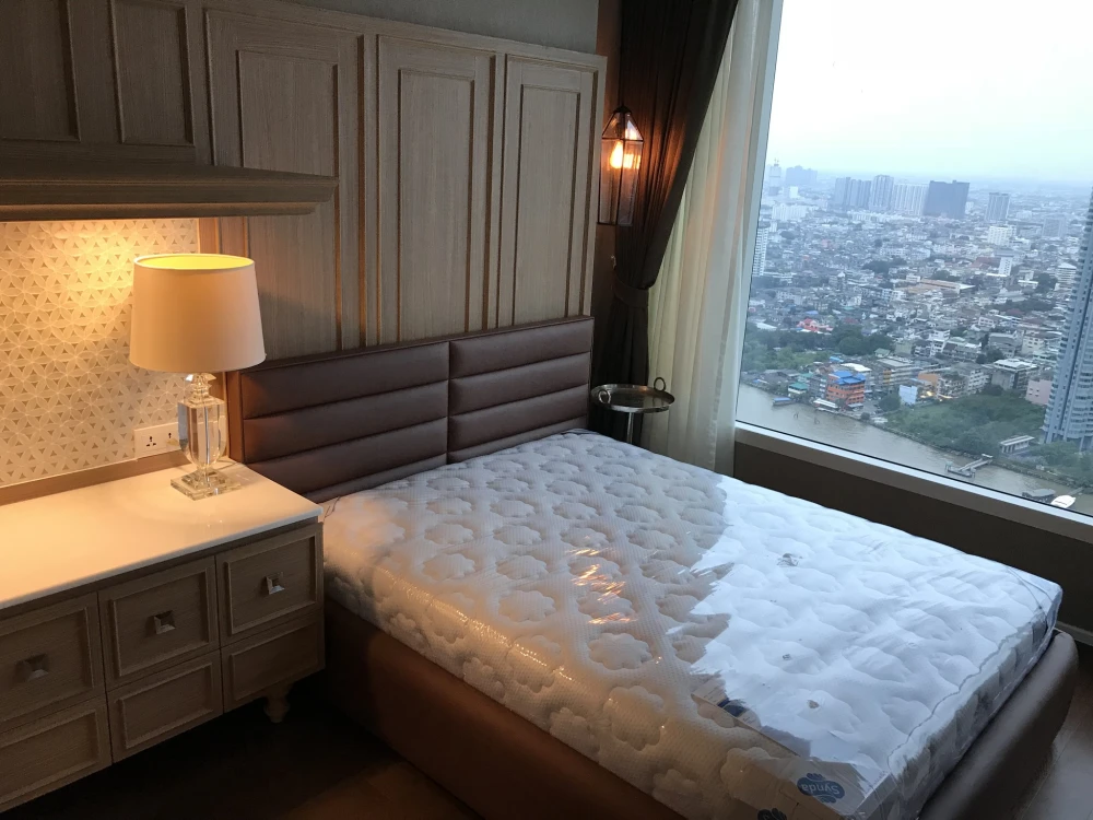 Menam Residences for rent, spacious room, lots of usable space, good location, convenient transportation, beautiful view, don't miss it.