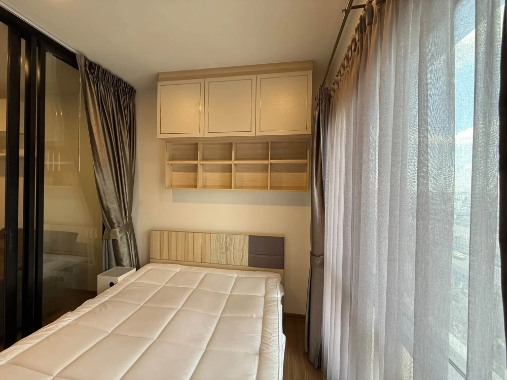 For Rent: Metris Rama 9-Ramkhamhaeng (Pet-friendly). Fully equipped unit—just bring your bags and move in.