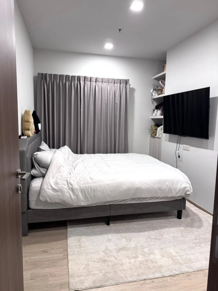 For rent: Metris Pattanakarn-Ekkamai, a nice room with lots of usable space. If you don't book, you'll regret it later. I'm telling you.