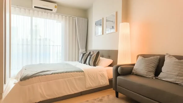 For rent: Metro Sky Wutthakat. Nice room, fully furnished with appliances. Just bring your bags and move in!