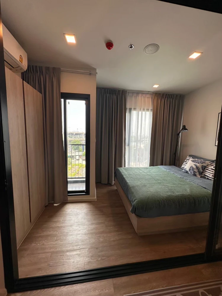 For rent: Modiz Sukhumvit 50, nice room, city and river view, fully furnished, just bring your bag!!!