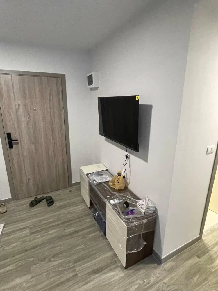 For rent: Monte' RSU, 3rd floor, nice room, fully furnished, book now, don't miss out.