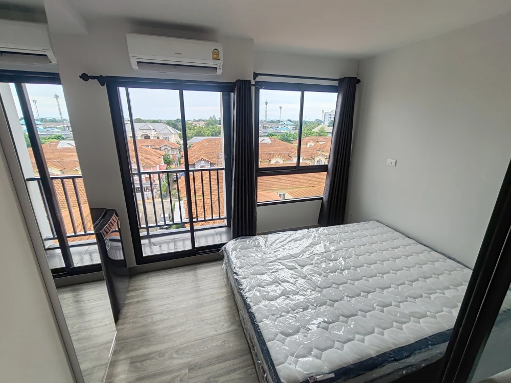 For rent: Monte' RSU, 6th floor, fully furnished, nice room, if interested, hurry and reserve now, urgent.