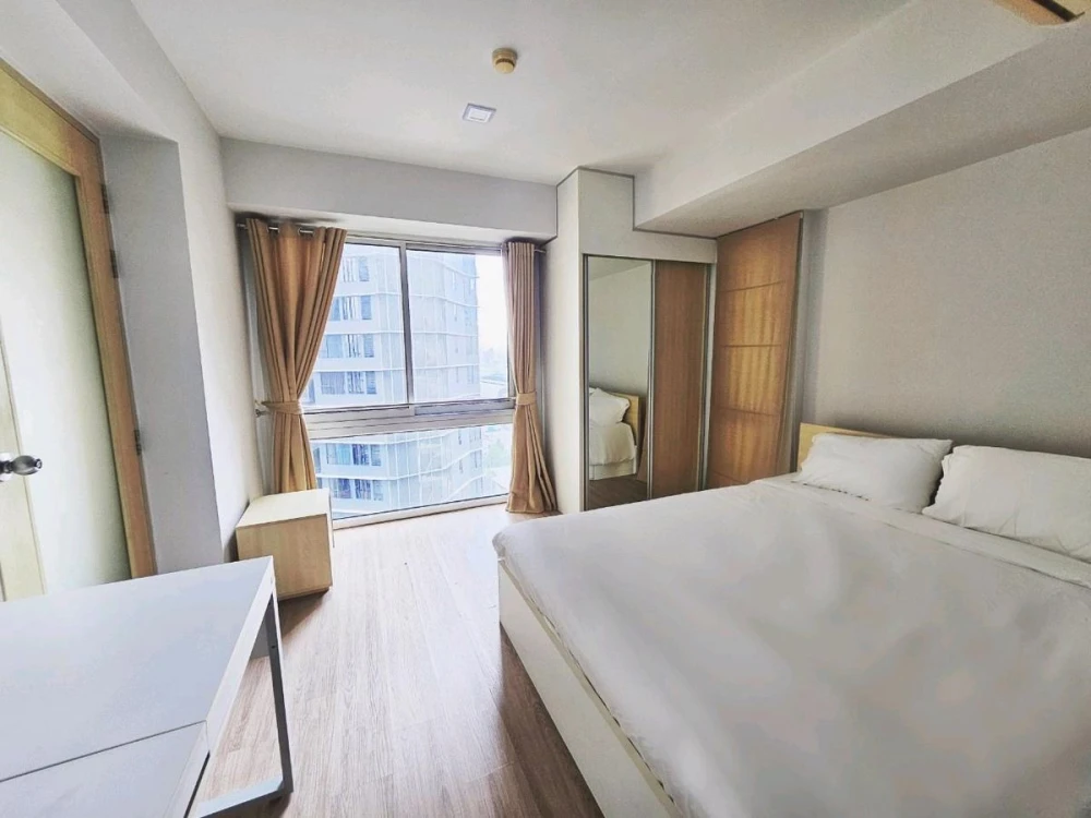 For rent: My Resort Bangkok, spacious room, fully furnished, ready to move in. If interested, hurry and reserve now. Don't miss out.