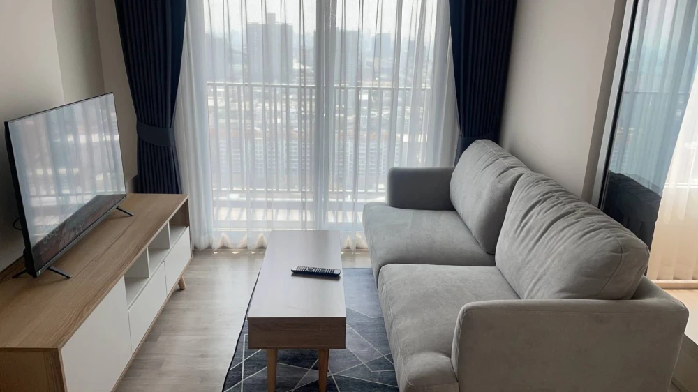 For rent: Niche Mono Ramkhamhaeng, 1 bedroom, 1 bathroom, good location, fully furnished, just bring your bags and move in.