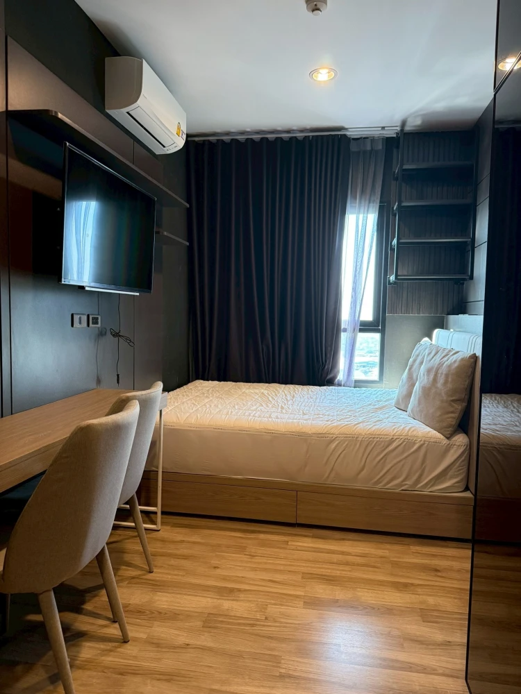 For rent/sale: Niche Mono Sukhumvit-Bearing, 30th floor unit (very high), built-in furnishings, ample storage. Book now!