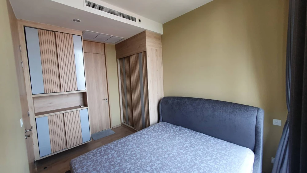 For rent: Noble BE 19, 1 bedroom, fully furnished, convenient location. Just bring your bags and move in!