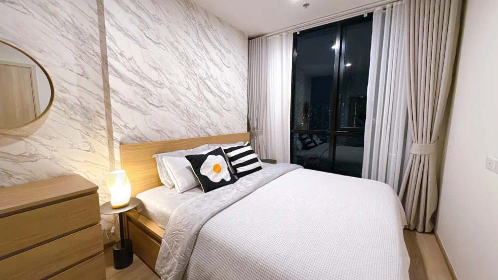 For rent: Noble Nue District R9, 15th floor unit, fully furnished with appliances. Book now!