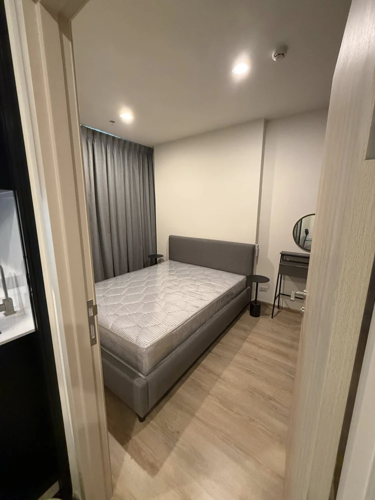 Noble Nue District R9 for rent, nice room, good location, convenient transportation, beautiful view, not blocked, hurry and reserve now!