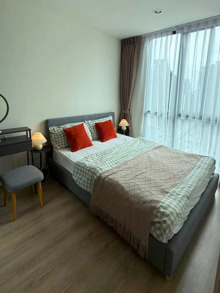For rent: Noble Nue District R9, 1 bedroom, 1 bathroom, fully furnished. Just bring your bags and move in!