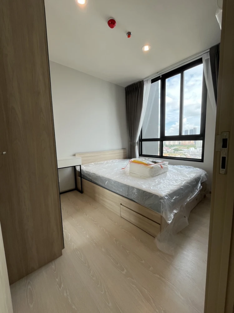 For rent: Noble NUE Mega Plus Bangna, spacious room, city view from high floor, fully furnished, just bring your bags and move in.