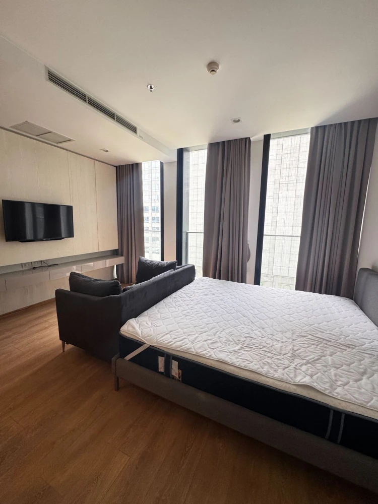Noble Ploenjit for rent, 11th floor, nice room, fully furnished, reserve now, don't miss out.