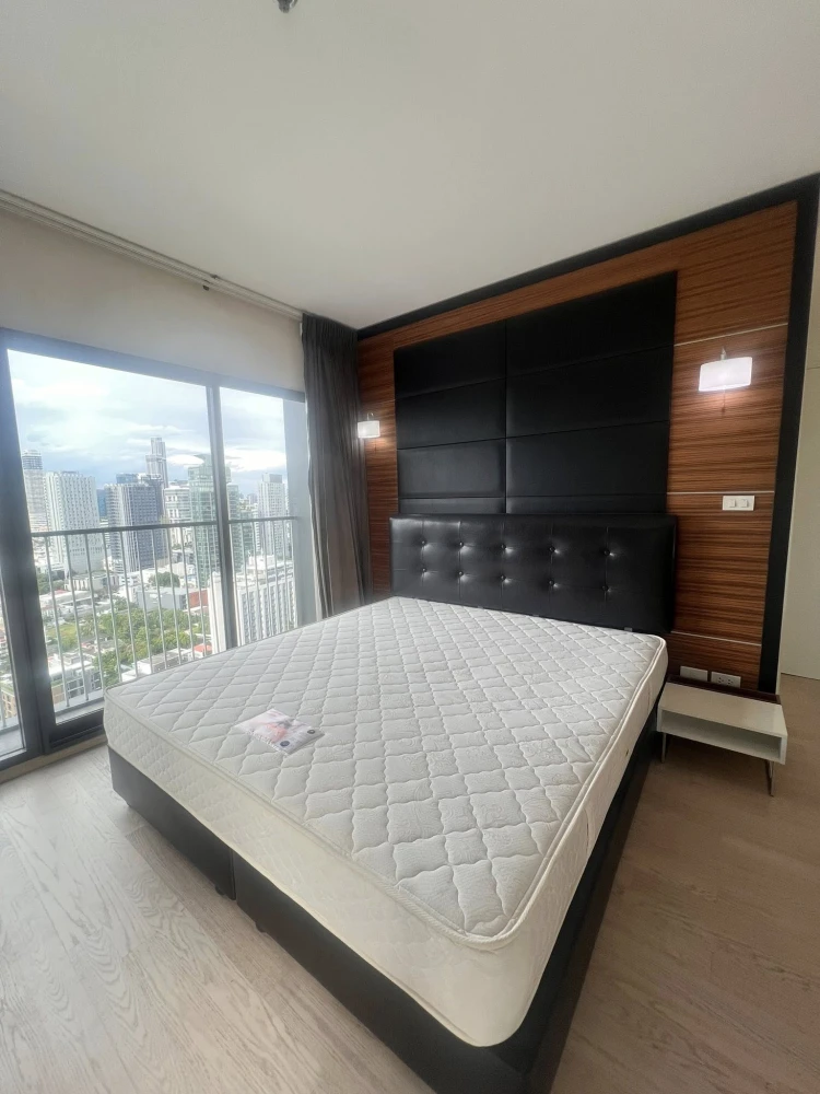 For rent or sale: Noble Remix Sukhumvit 36, 24th floor, spacious room, fully furnished, nice to live in, reserve now!