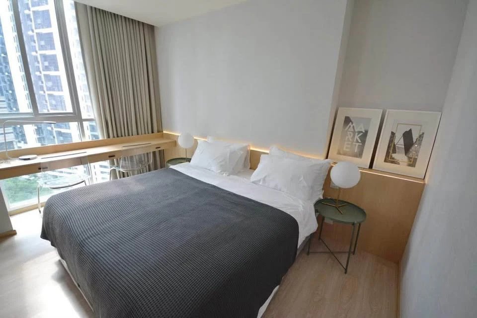 For rent: Noble Revolve Ratchada 1, good corner room, unblocked view, just bring your bag+++++