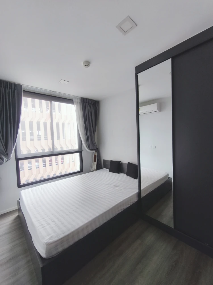 For rent: Notting Hill Jatujak Interchange, 7th floor. Nice, fully furnished unit. Book now!