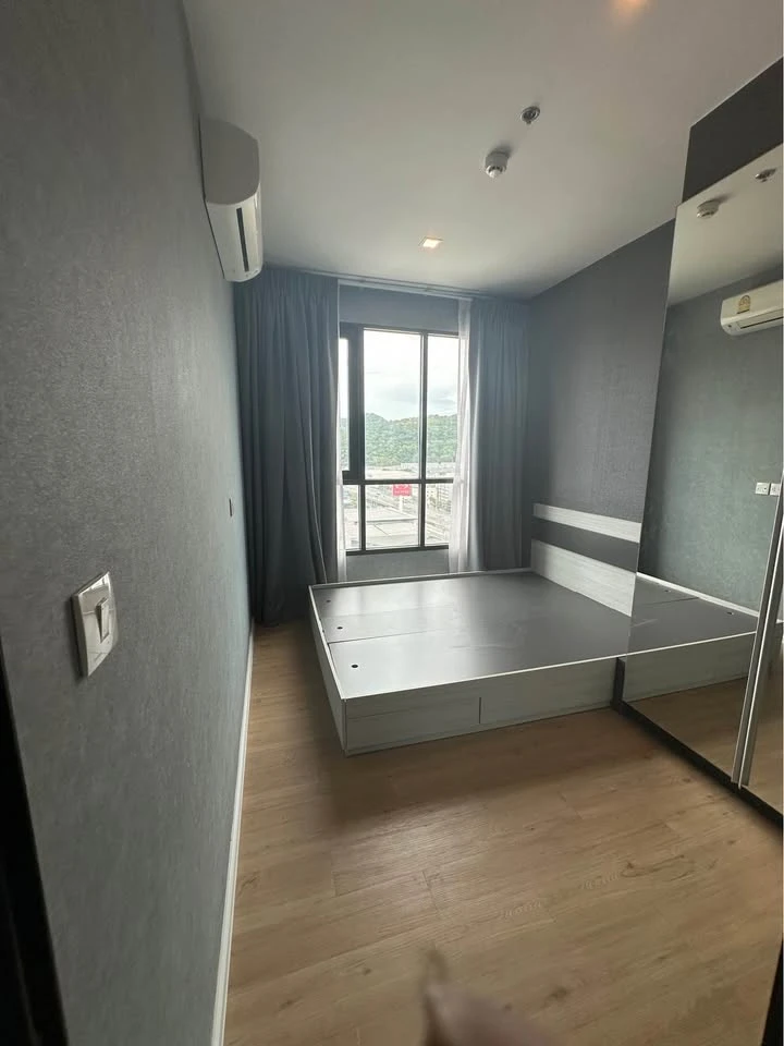 For rent: Notting Hill Leamchabang, 1 bedroom, 1 bathroom, 16th floor, good location, convenient transportation, don't miss it.