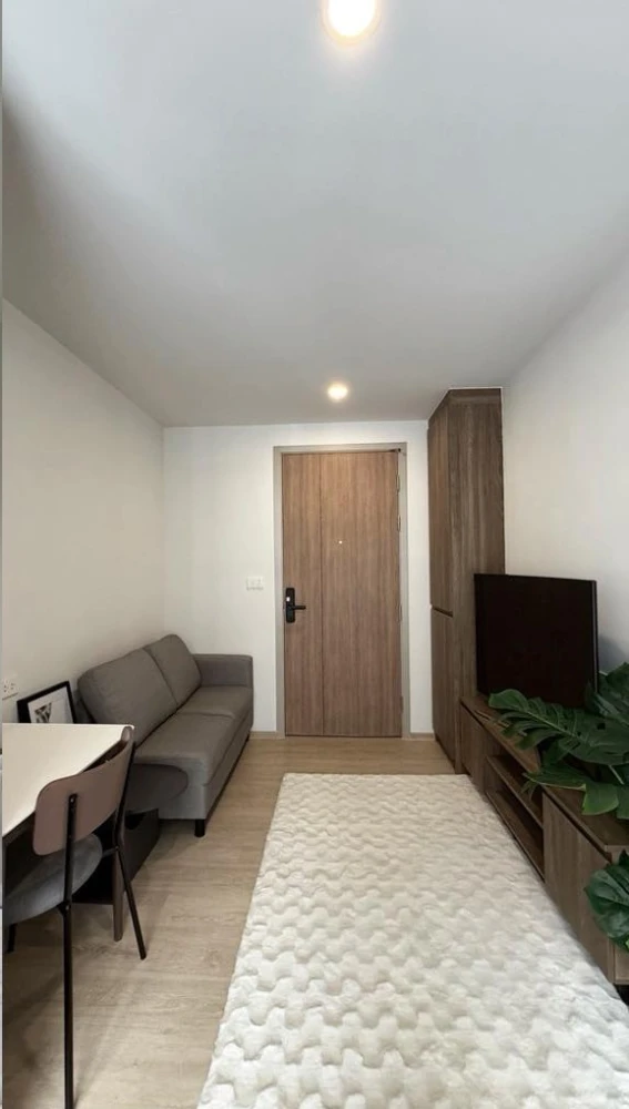 For rent: Nue Core Kukot Station, studio room, swimming pool view, fully furnished, ready to move in