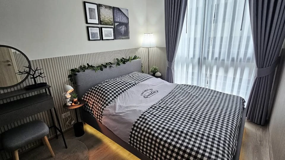 For rent: Nue District R9, beautifully decorated room with a cool theme, fully furnished. Don't miss out on this great deal.