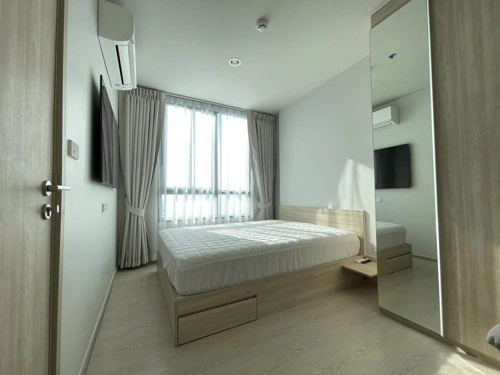 For rent: Nue Mega plus Bangna, very high floor, stunning city view, fully furnished, convenient and uninterrupted living
