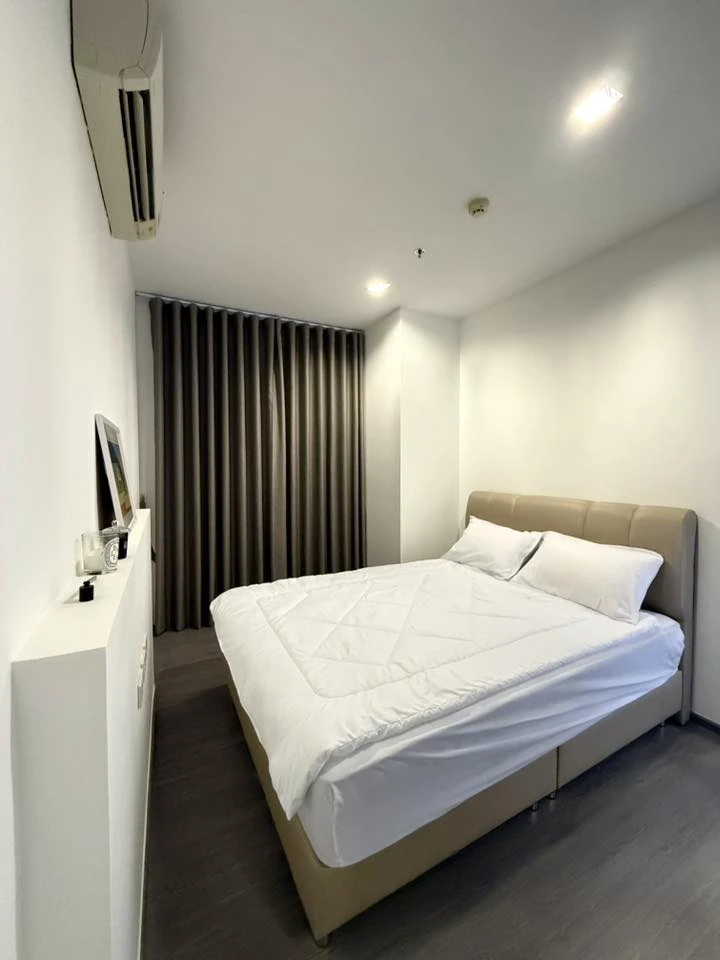 For rent: Nye By Sansiri, high floor unit, fully furnished, spacious and comfortable. Book now, don't miss out!!!