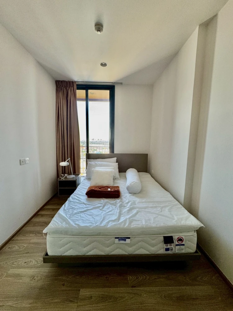 [FOR RENT] Oka Haus Sukhumvit 36 | High-Floor 1-Bedroom on 27th Floor with Scenic River Views (South Facing) 🏢🌊✨
