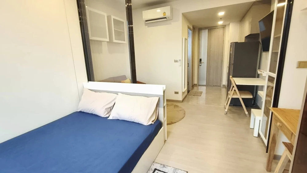 For rent: One 9 Five apartment, fully furnished with appliances including a washer and dryer. Don't miss out!
