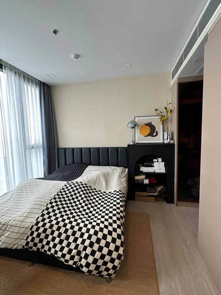 For rent One 9 Five Asoke-Rama 9 1 bedroom 1 bathroom, good location, comes with complete facilities. Don't miss out on this great deal.