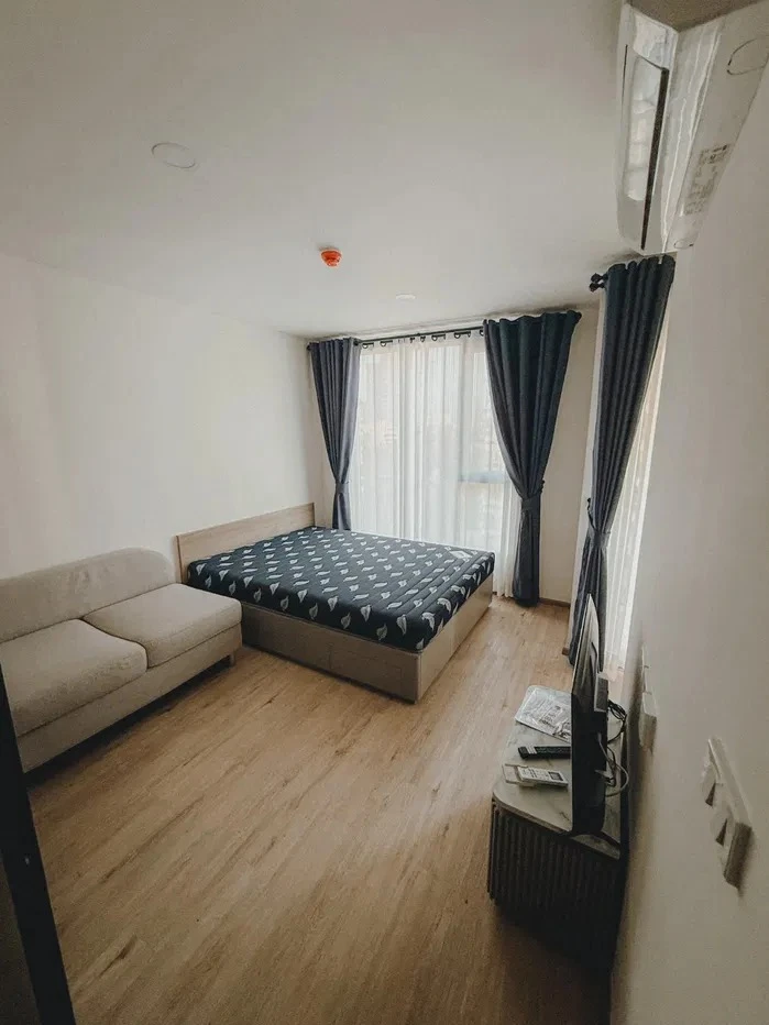 For rent: Oneder Kaset, 7th floor, fully furnished room, nice to live in, just bring your bag, don't wait.