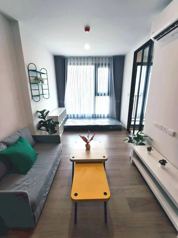 For rent: Origin Play Bangkhunnon Triple Station, North facing, garden view, fully furnished. Book now!