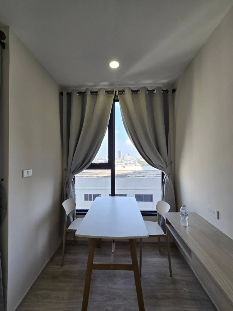 For rent: Origin Plug & Play Srinakarin, 16th floor, fully furnished unit, very livable. Book now!