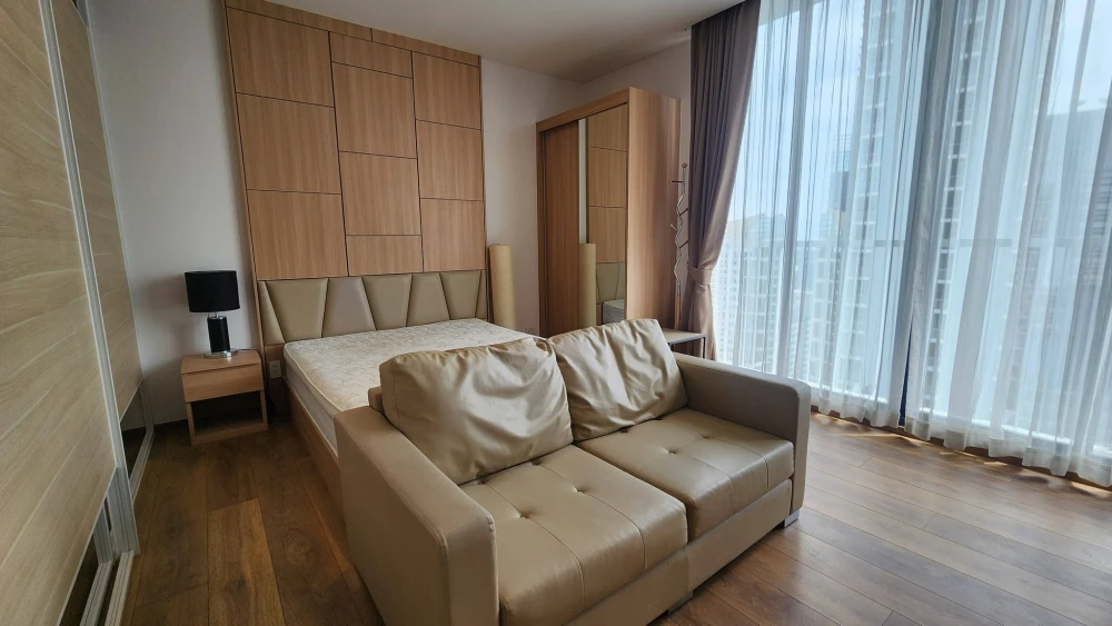 For rent: Park 24 Origin Phrom Phong, 33 sqm, fully furnished with built-in furniture, very nice to live in. Book now!