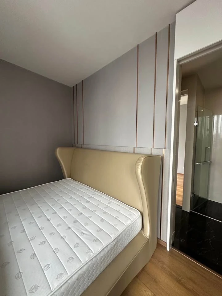 For rent: Park 24 Origin Phrom Phong, spacious room, fully furnished with built-in furniture, just bring your own luggage and move in.