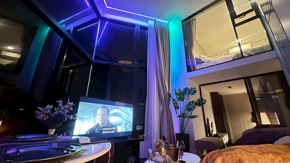 For rent: Park Origin Chula Samyan, private corner room, luxuriously decorated, with specially designed ceiling lights, extremely livable.